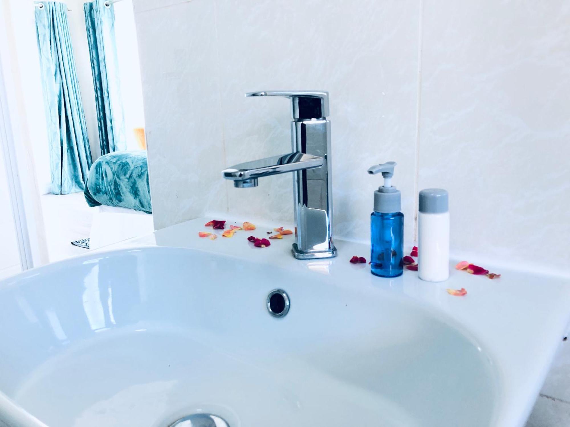 Gabz Airport Inn Gaborone Luaran gambar